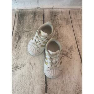 ADIDAS Girl’s Superstar Running Shoes / Size: 4K